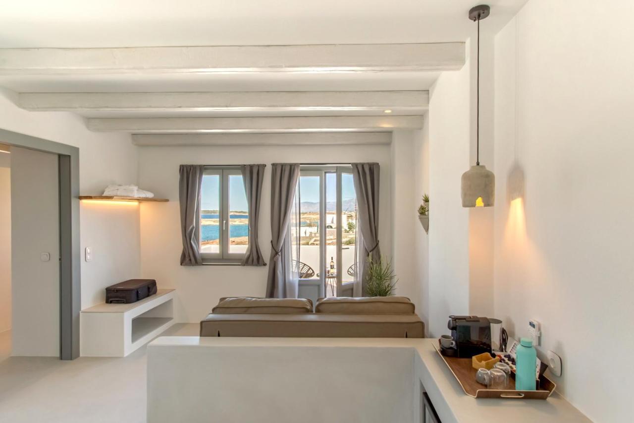 נאוסה Paros Cape Suites מראה חיצוני תמונה